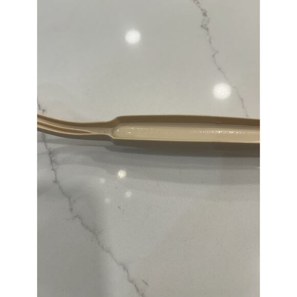 Vintage EKCO Beige Nylon 11” Meat Serving Carving Fork Made in USA Kitchen Tool - Picture 5 of 7